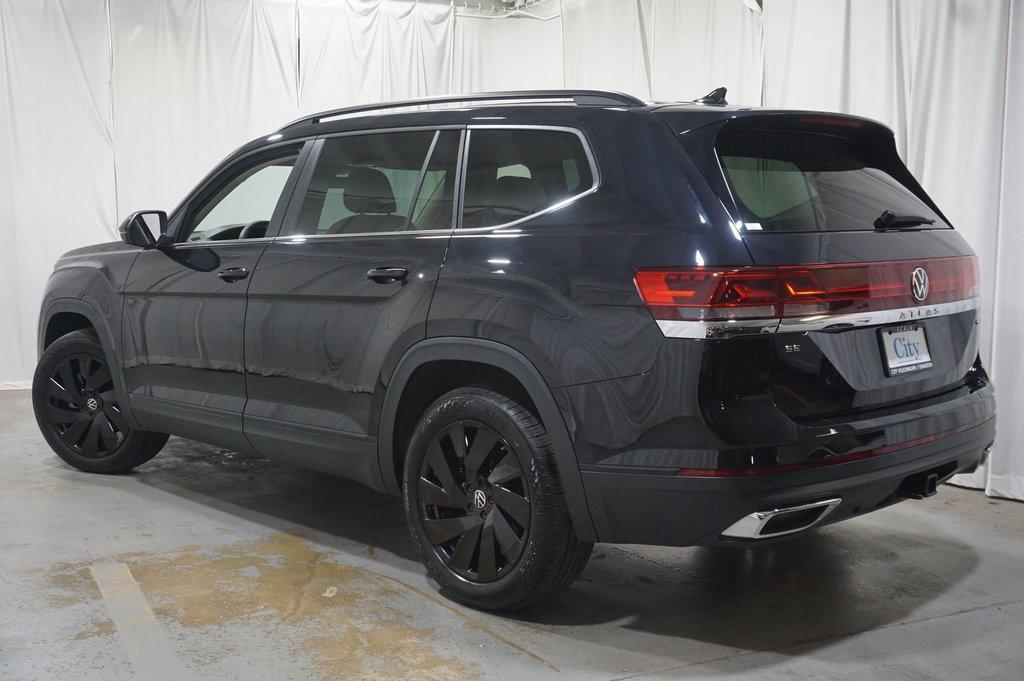 used 2025 Volkswagen Atlas car, priced at $35,990