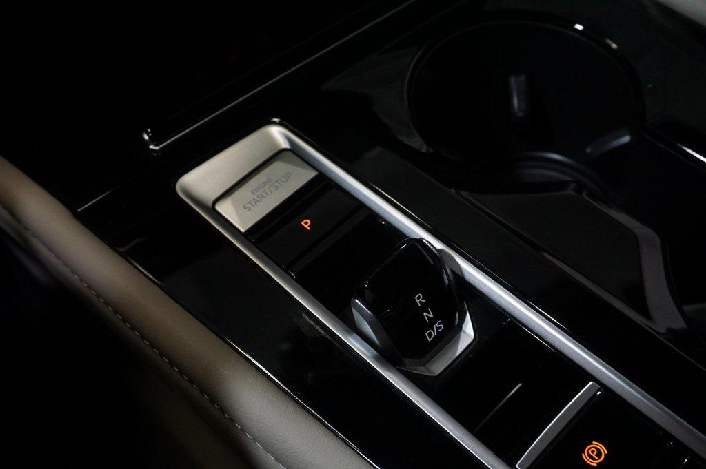 used 2025 Volkswagen Atlas car, priced at $35,990