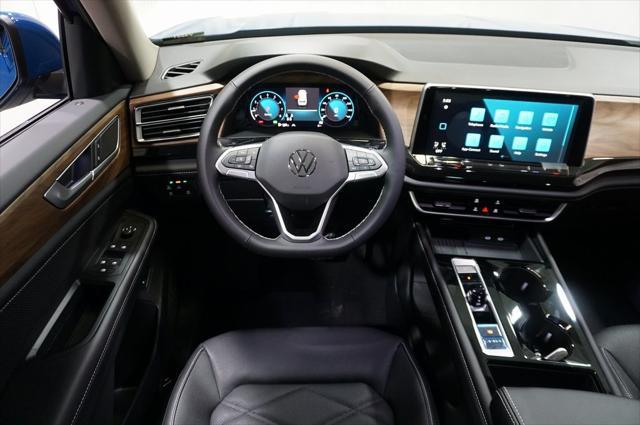 new 2025 Volkswagen Atlas car, priced at $44,573