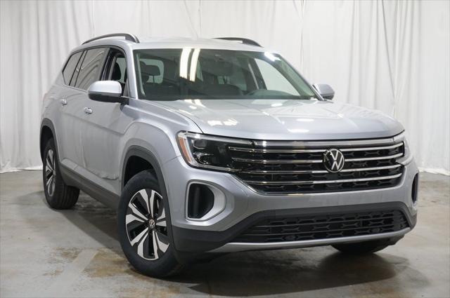 new 2025 Volkswagen Atlas car, priced at $38,506