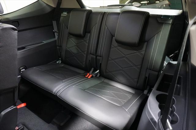 new 2025 Volkswagen Atlas car, priced at $38,506