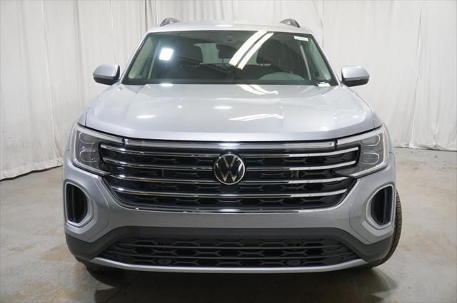 new 2025 Volkswagen Atlas car, priced at $38,506