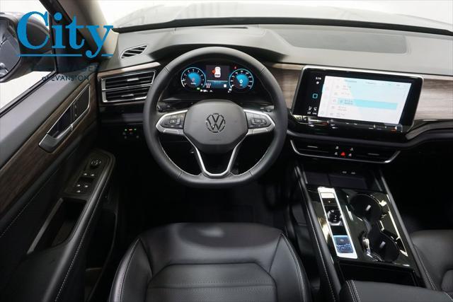 new 2024 Volkswagen Atlas car, priced at $44,186