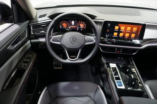 new 2025 Volkswagen Atlas car, priced at $45,341