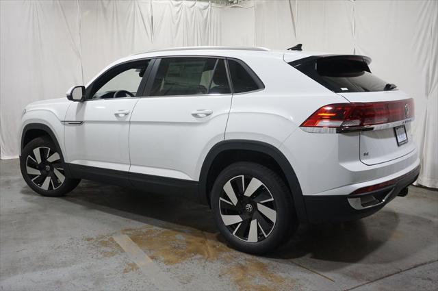 new 2025 Volkswagen Atlas Cross Sport car, priced at $42,195