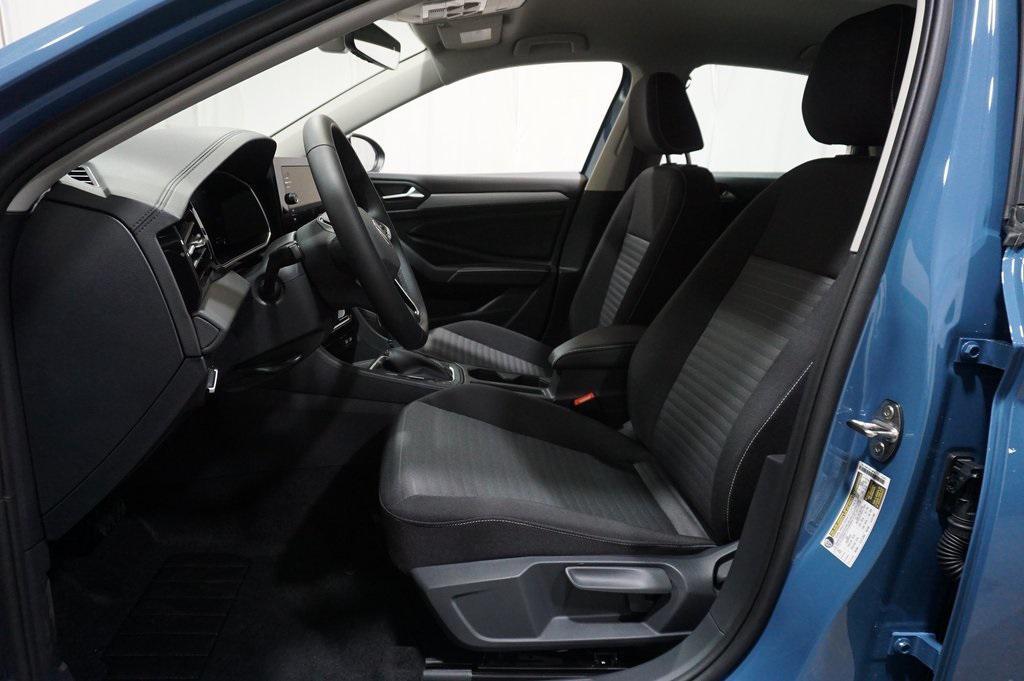 new 2025 Volkswagen Jetta car, priced at $23,663