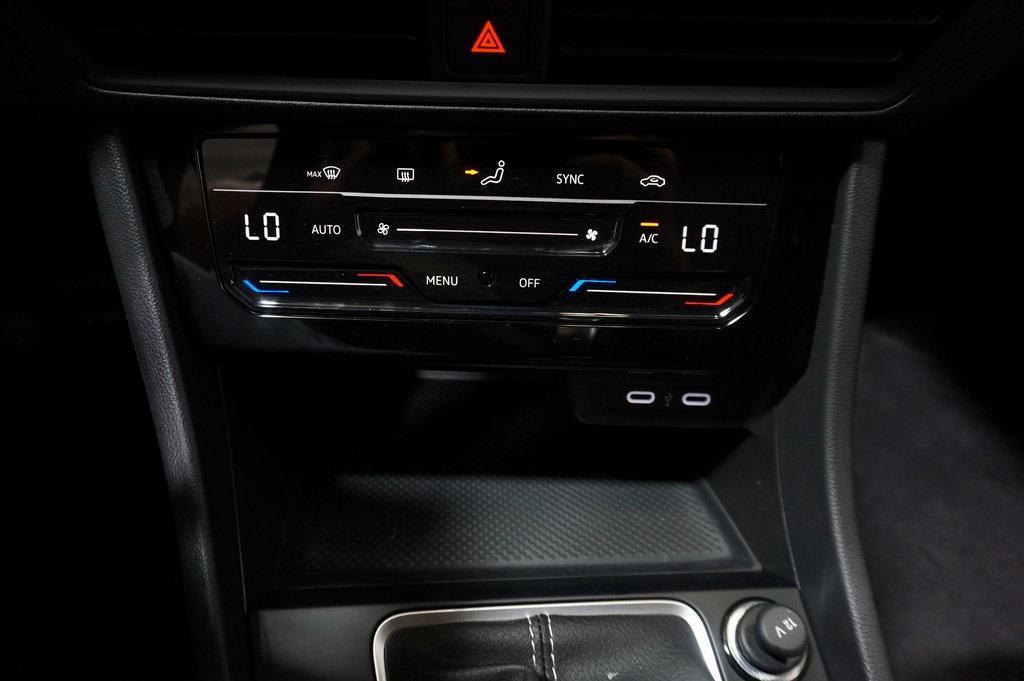 new 2025 Volkswagen Jetta car, priced at $23,663