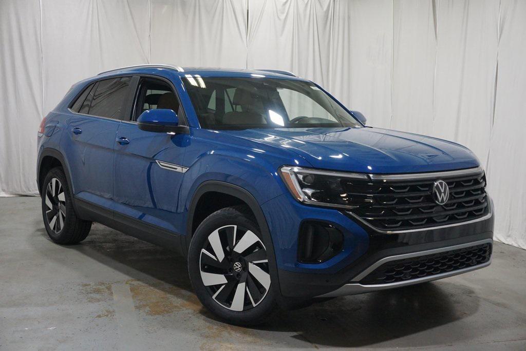 new 2025 Volkswagen Atlas Cross Sport car, priced at $41,091