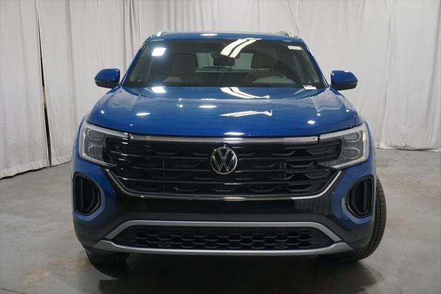 new 2025 Volkswagen Atlas Cross Sport car, priced at $43,591