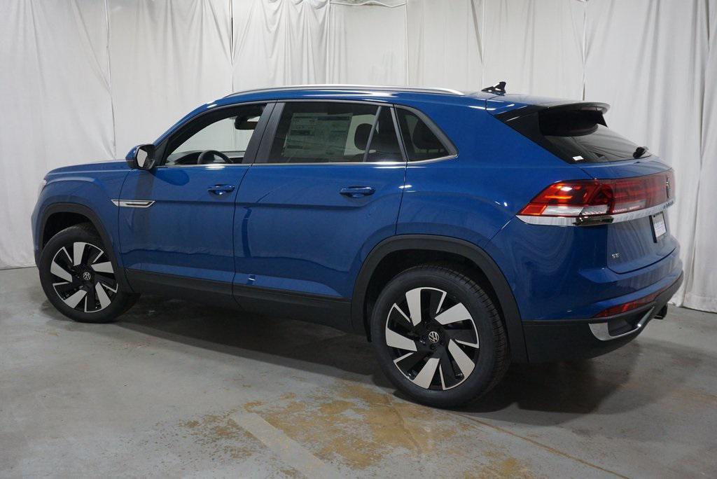 new 2025 Volkswagen Atlas Cross Sport car, priced at $41,091