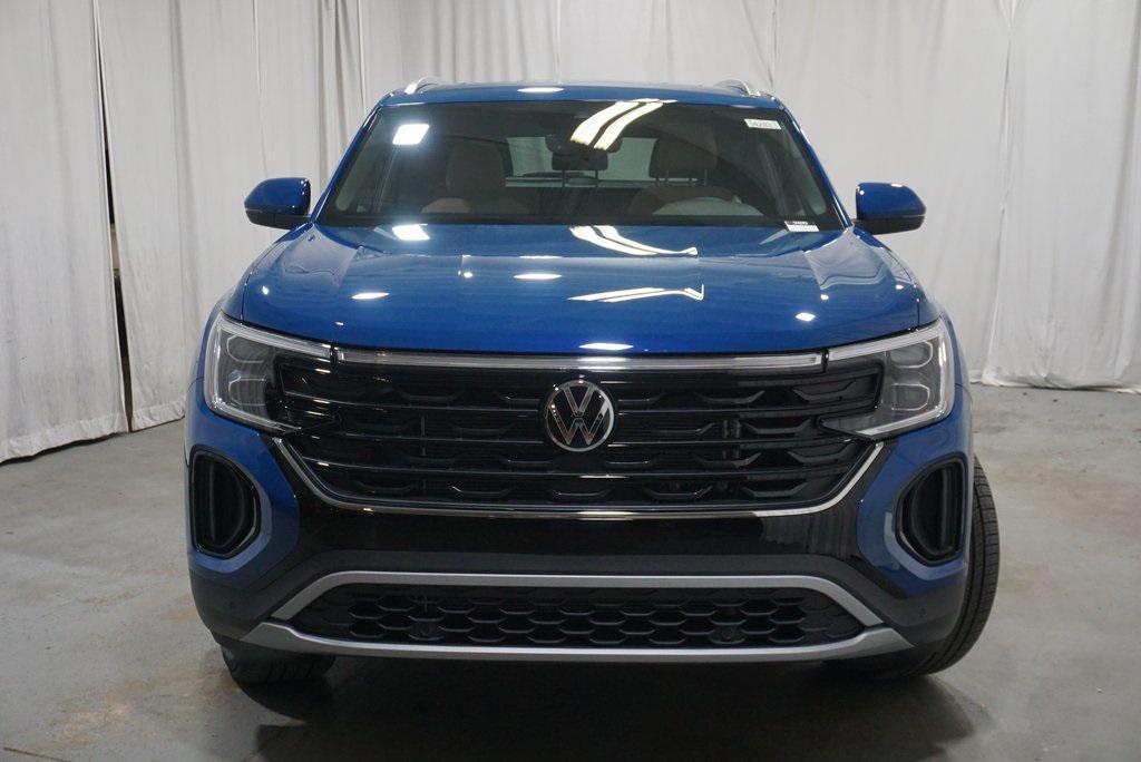 new 2025 Volkswagen Atlas Cross Sport car, priced at $41,091