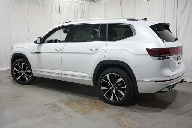 new 2025 Volkswagen Atlas car, priced at $52,946