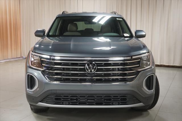 new 2024 Volkswagen Atlas car, priced at $40,151