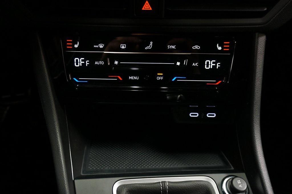 new 2025 Volkswagen Jetta car, priced at $25,024