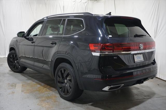 used 2025 Volkswagen Atlas car, priced at $42,998
