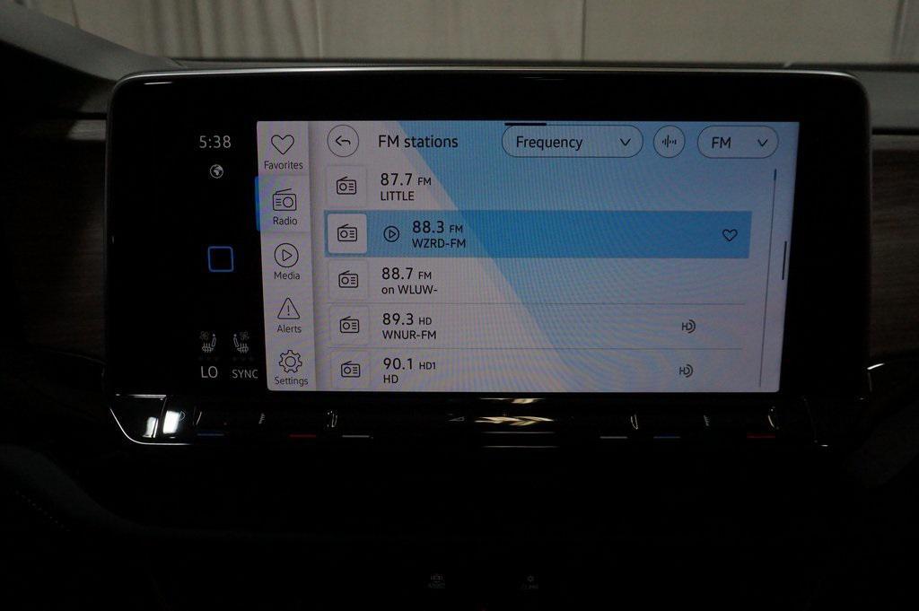 used 2025 Volkswagen Atlas car, priced at $46,490