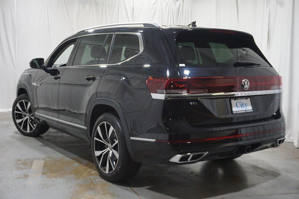 used 2025 Volkswagen Atlas car, priced at $46,490