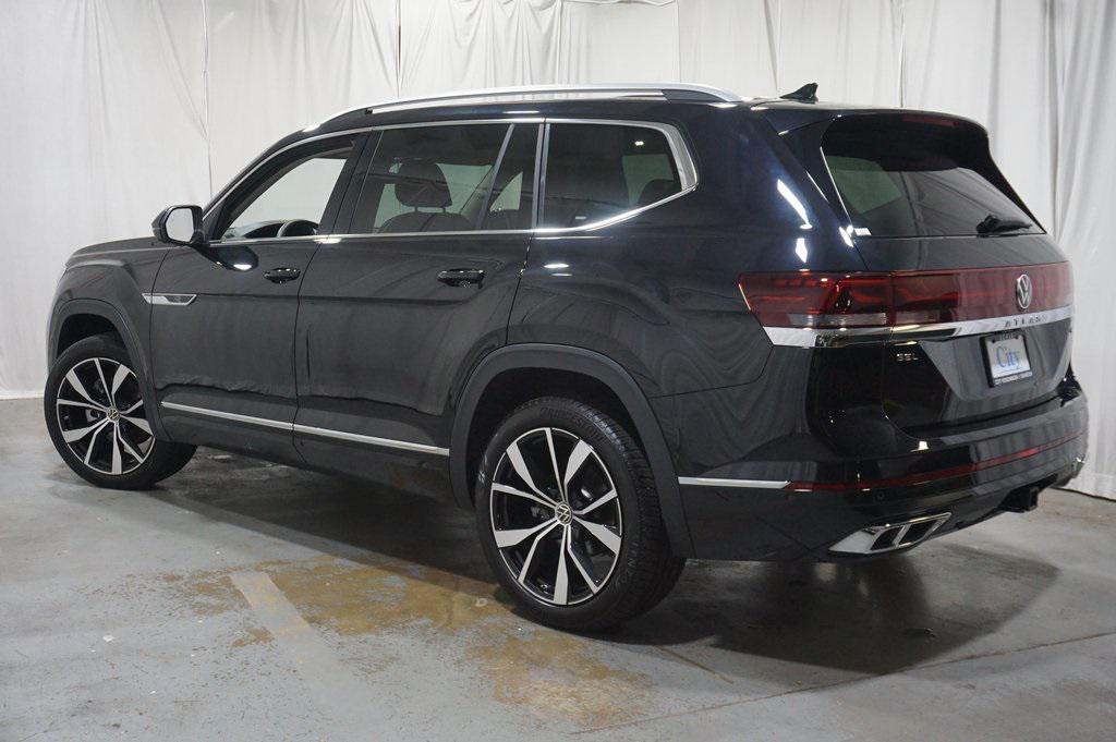 used 2025 Volkswagen Atlas car, priced at $46,490