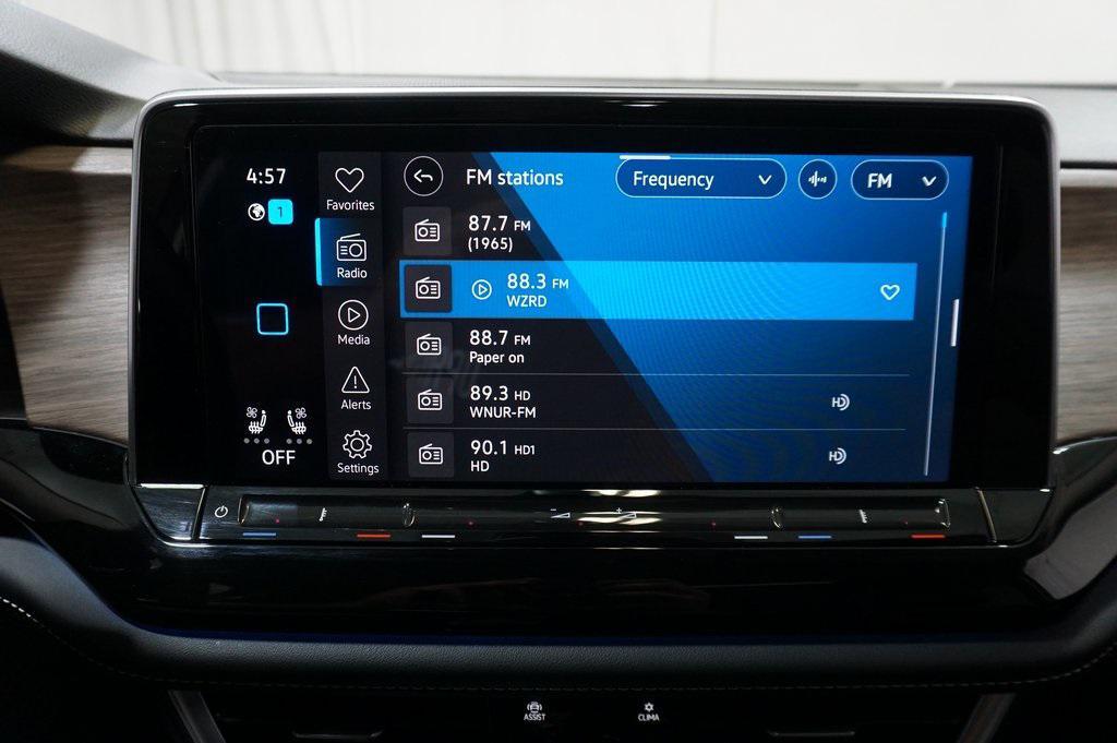 used 2024 Volkswagen Atlas car, priced at $38,490
