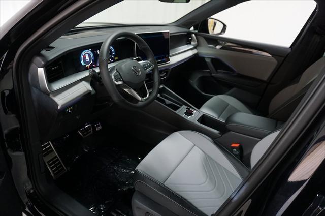 new 2025 Volkswagen Tiguan car, priced at $37,067