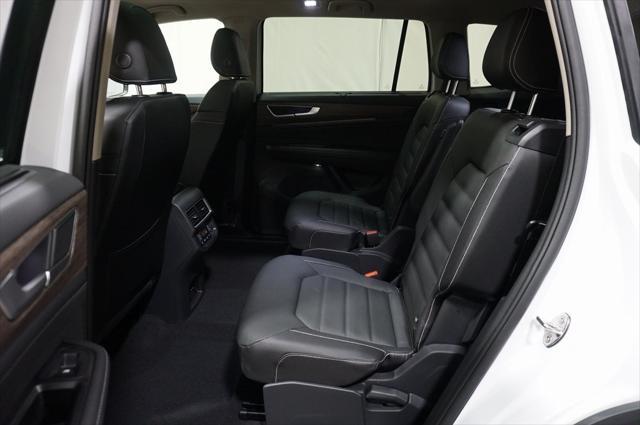 new 2025 Volkswagen Atlas car, priced at $46,363