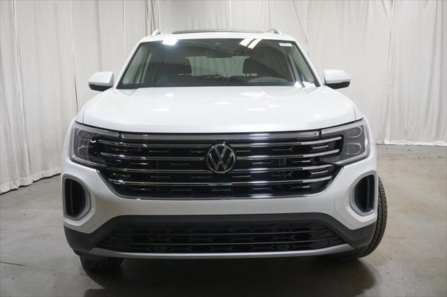 new 2025 Volkswagen Atlas car, priced at $46,363