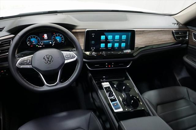 new 2025 Volkswagen Atlas car, priced at $46,363