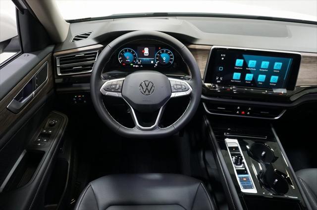 new 2025 Volkswagen Atlas car, priced at $46,363