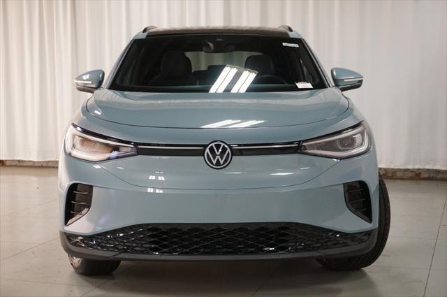 new 2025 Volkswagen ID.4 car, priced at $49,757