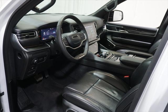 used 2023 Jeep Wagoneer car