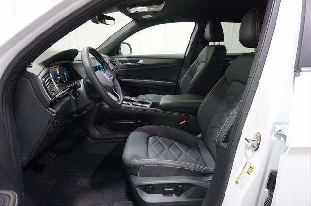 used 2024 Volkswagen Atlas Cross Sport car, priced at $33,998