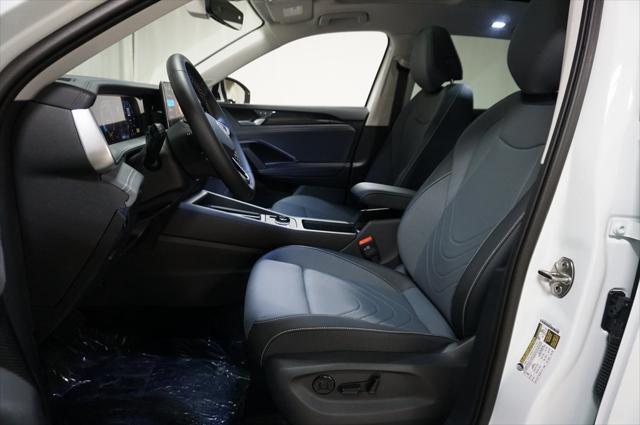 new 2025 Volkswagen Tiguan car, priced at $37,121