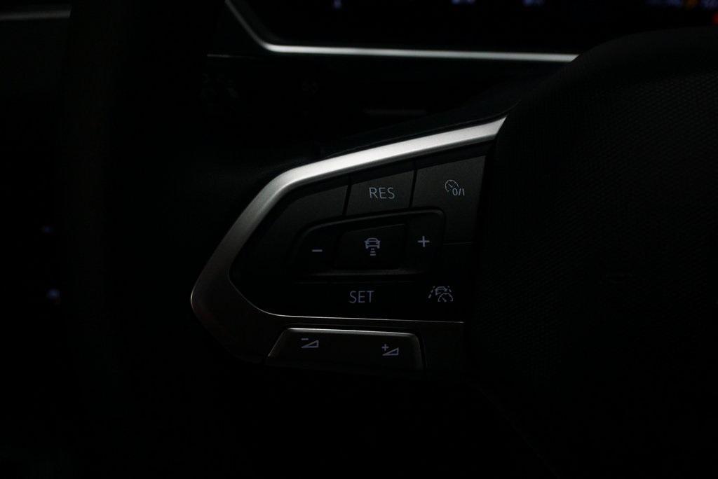 new 2024 Volkswagen Tiguan car, priced at $32,468