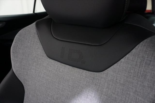 new 2025 Volkswagen ID.4 car, priced at $44,495
