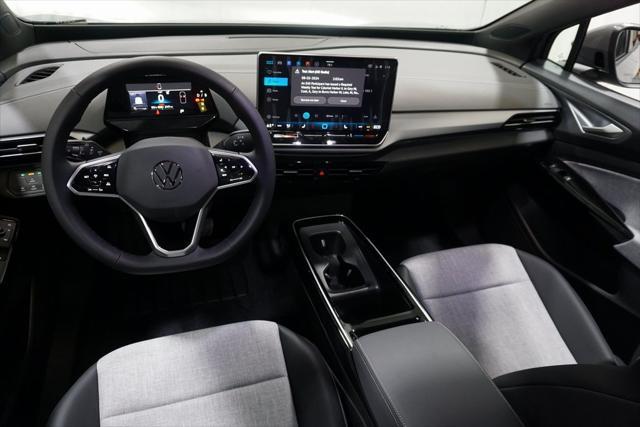 new 2025 Volkswagen ID.4 car, priced at $44,495