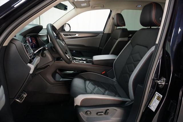 new 2025 Volkswagen Atlas car, priced at $45,502