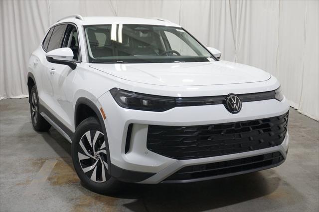 new 2025 Volkswagen Tiguan car, priced at $31,217