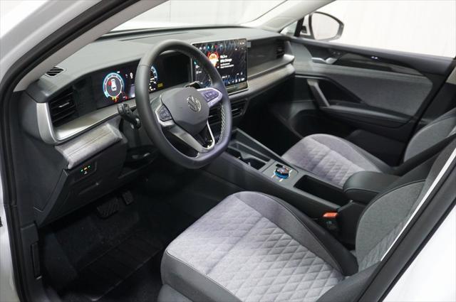 new 2025 Volkswagen Tiguan car, priced at $31,217