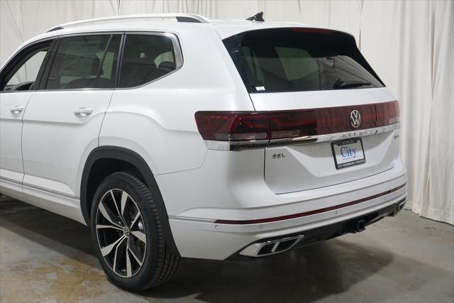 new 2025 Volkswagen Atlas car, priced at $51,848