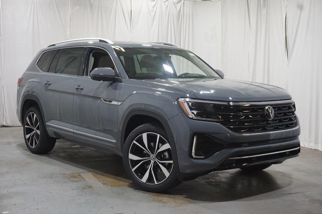 new 2026 Volkswagen Atlas car, priced at $56,786