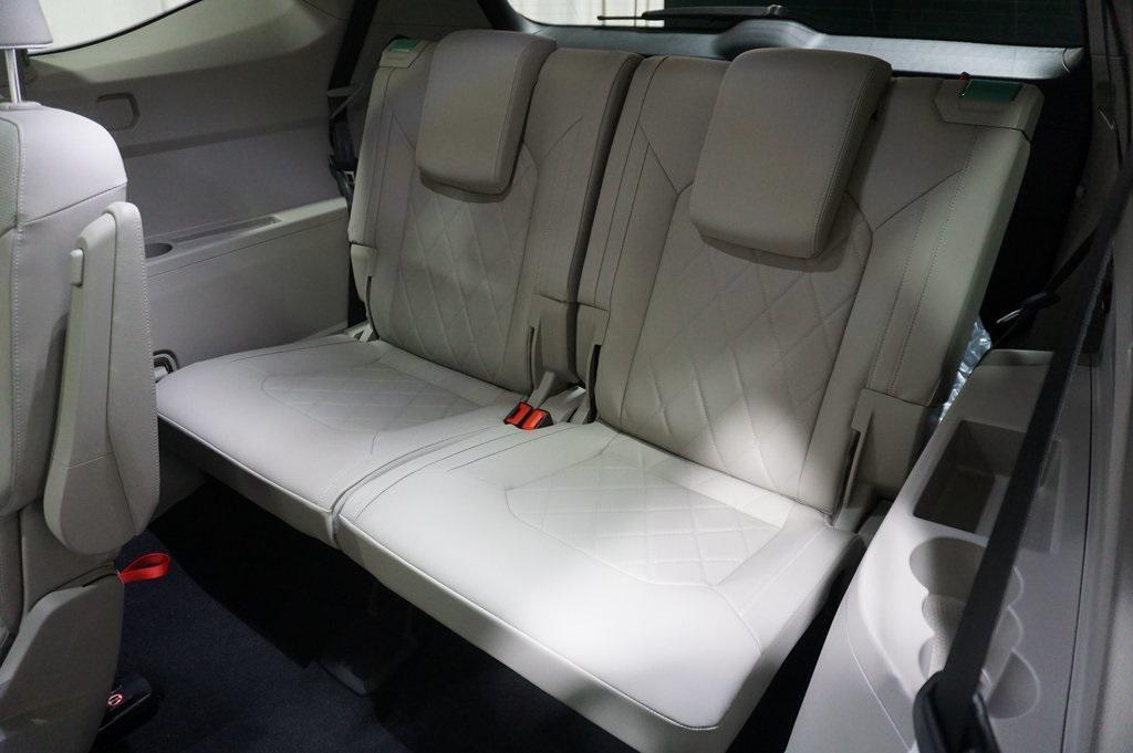 new 2026 Volkswagen Atlas car, priced at $56,786