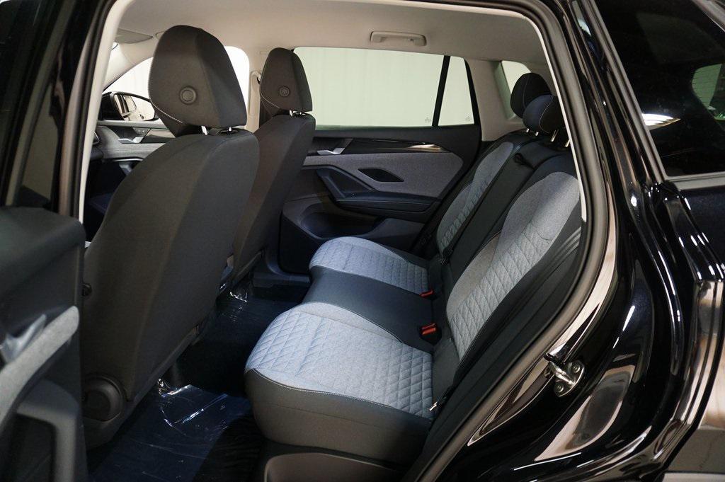 new 2025 Volkswagen Tiguan car, priced at $31,461