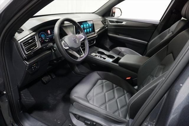new 2025 Volkswagen Atlas Cross Sport car, priced at $38,134