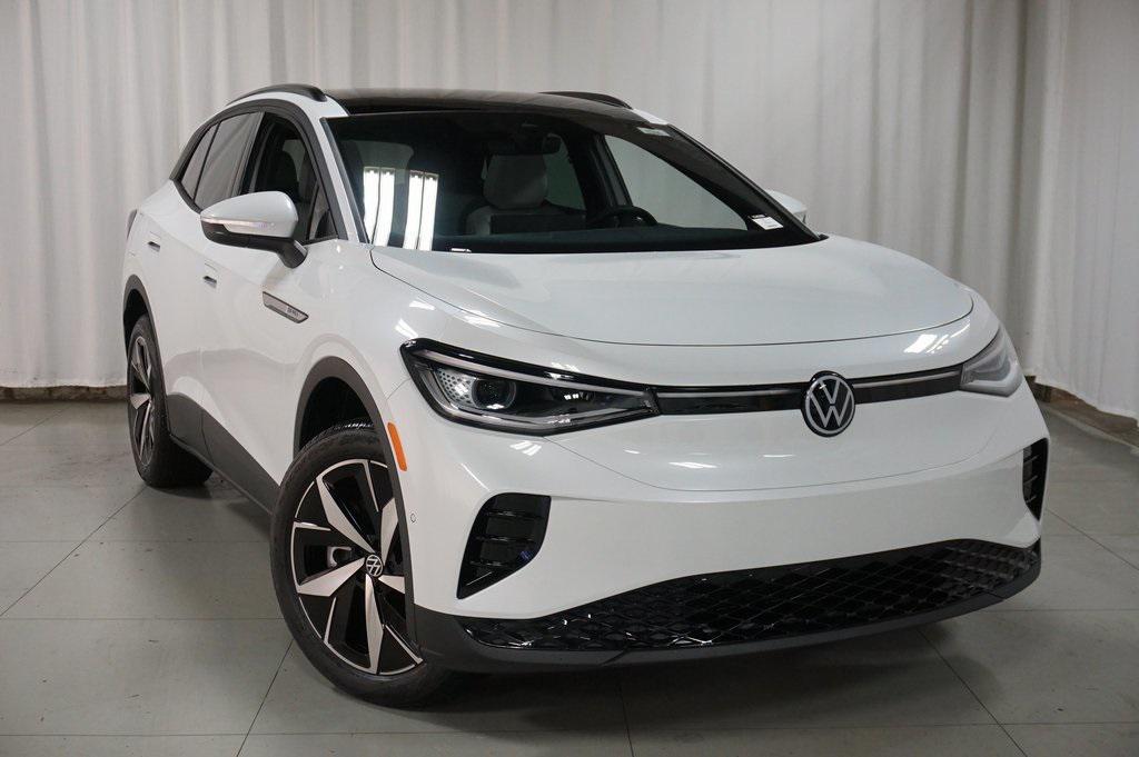 new 2025 Volkswagen ID.4 car, priced at $46,368