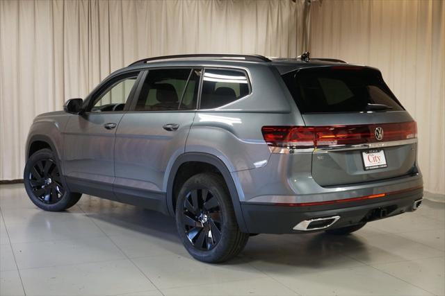 new 2024 Volkswagen Atlas car, priced at $40,605