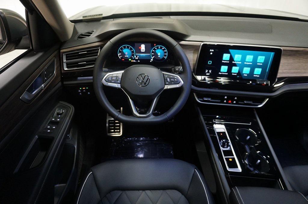 new 2026 Volkswagen Atlas car, priced at $56,331