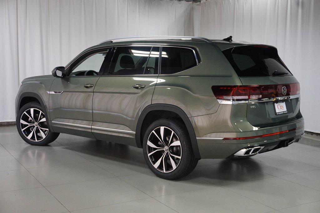 new 2026 Volkswagen Atlas car, priced at $56,331