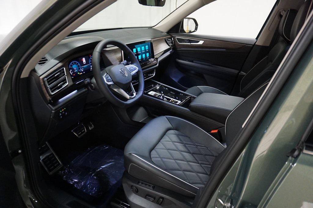 new 2026 Volkswagen Atlas car, priced at $56,331