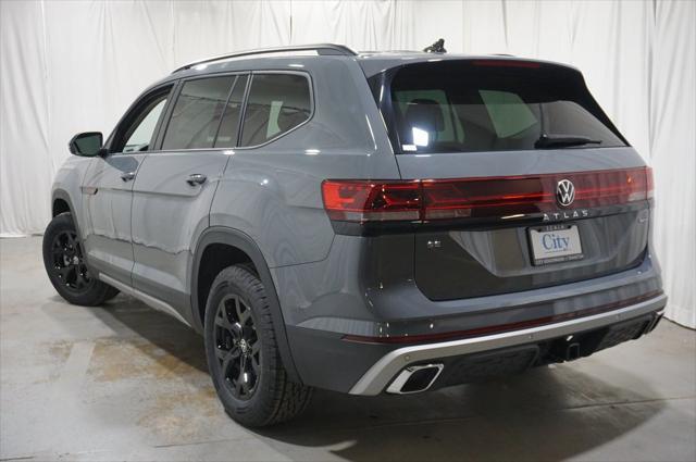 new 2025 Volkswagen Atlas car, priced at $46,841