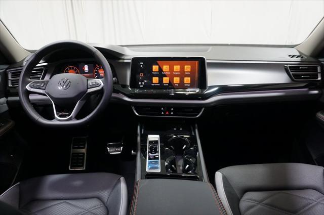 new 2025 Volkswagen Atlas car, priced at $46,841
